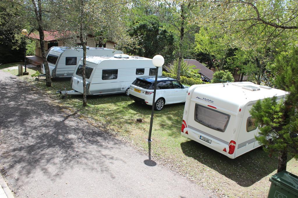فندق La Canizaفي  Aldea Guntin Camping Caniza الغرفة الصورة