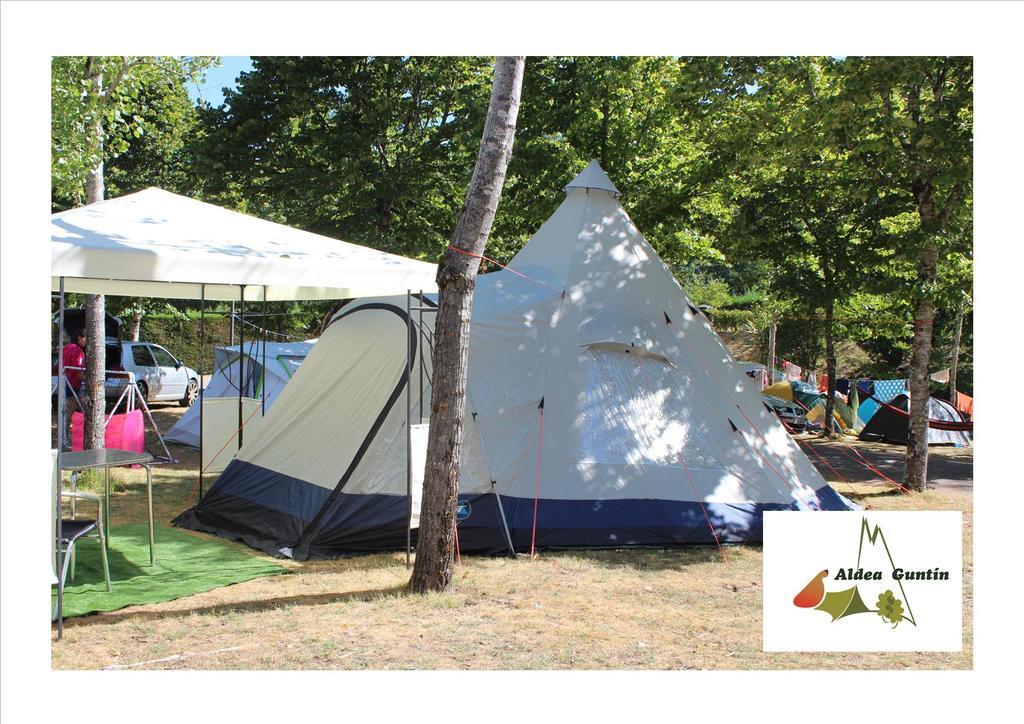 فندق La Canizaفي  Aldea Guntin Camping Caniza المظهر الخارجي الصورة
